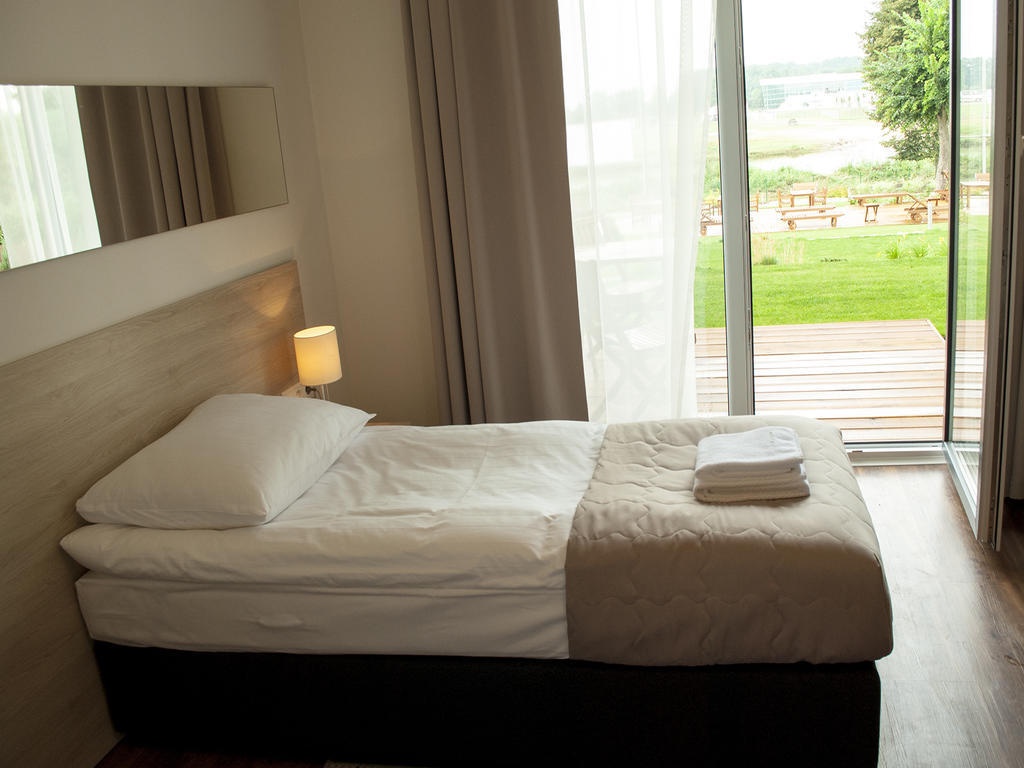 Hotel Uniejów Habitación foto